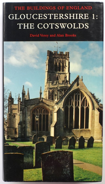 Gloucestershire 1: The Cotswolds (Pevsner Architectural Guides: The Buildings of England)