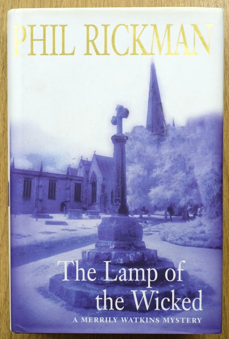 The Lamp of the Wicked (A Merrily Watkins Mystery)