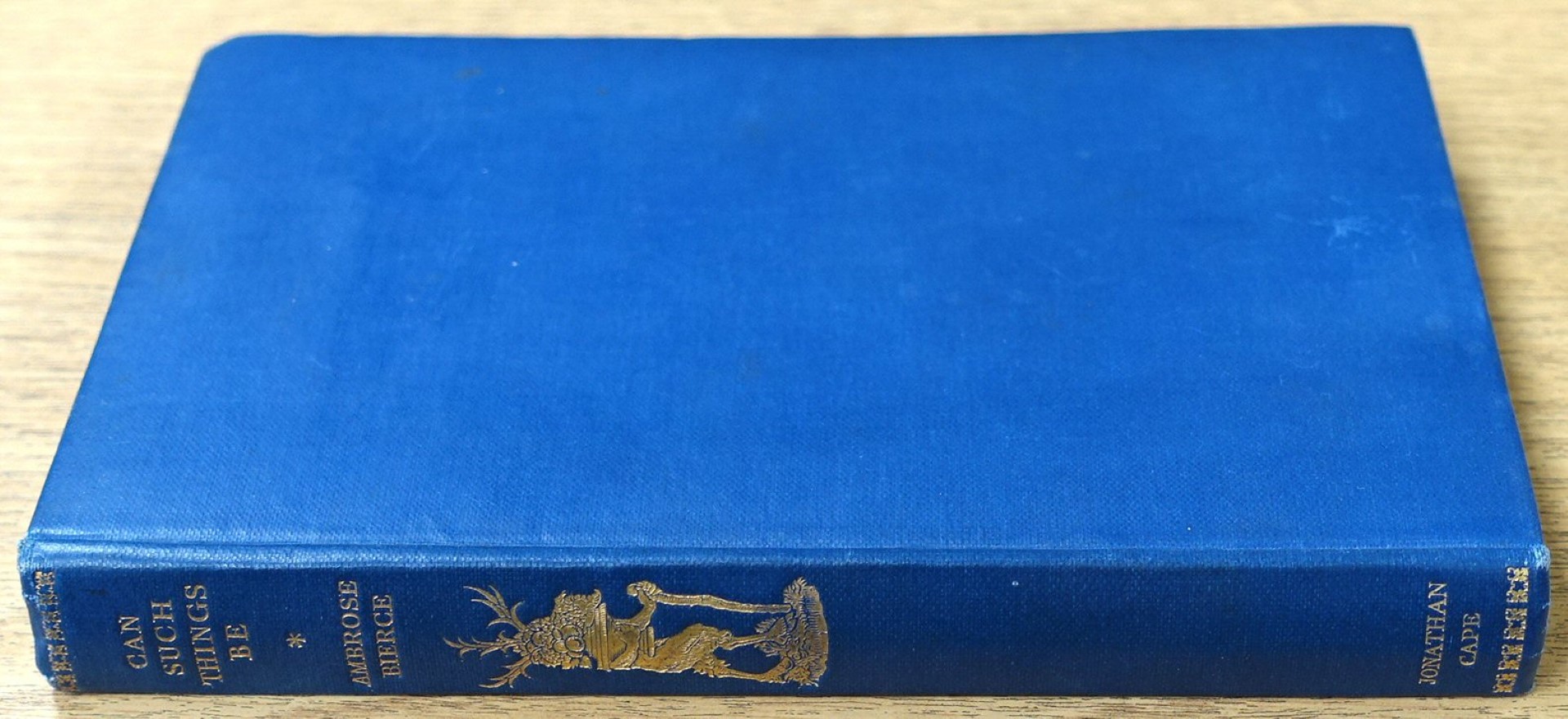 The Travellers' Library: Can Such Things Be